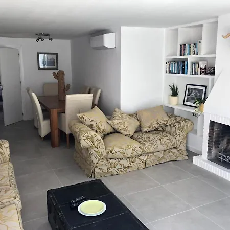 Los Arcos Holiday home Marbella